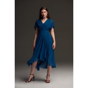 Kjoler & Selskapstøy